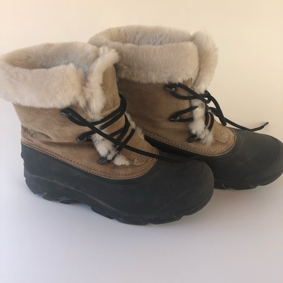 sorel snow angel lace boot